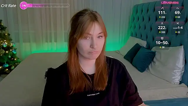 Snapshot of _Chlo__e chatting on December 21, 9:58 pm Chlo e online show from December 21, 9:58 pm