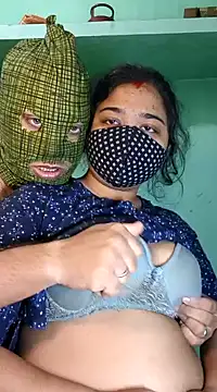 hotty Sexy-couple online show from January 15, 6:01 am