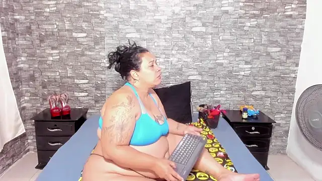 Sofie-Storm online show from January 17, 9:49 am