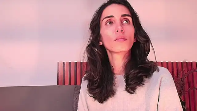 Nina Cavaali online show from October 30, 6:19 pm