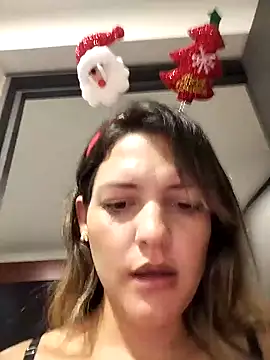 Mia Hampton online show from December 22, 10:58 pm
