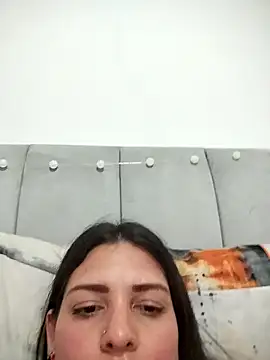 Snapshot of Mia_Hampton chatting on April 12, 10:26 pm Mia Hampton online show from April 12, 10:26 pm