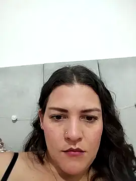 Snapshot of Mia_Hampton chatting on May 27, 3:09 pm Mia Hampton online show from May 27, 3:09 pm