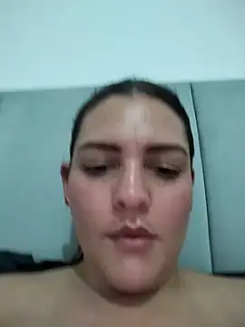 Snapshot of Mia_Hampton chatting on June 14, 2:35 am Mia Hampton online show from June 14, 2:35 am