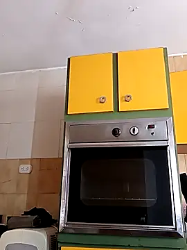 Leticia goddes online show from February 28, 6:20 pm