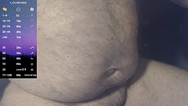 Snapshot of Joyden49 chatting on December 16, 9:03 am Joyden49 online show from December 16, 9:03 am