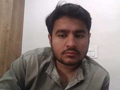 Snapshot of deepu1248 chatting on November 27, 5:31 am deepu1248 online show from November 27, 5:31 am