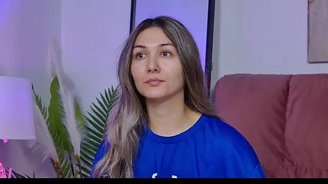 NicolLopeze online show from November 27, 7:32 am