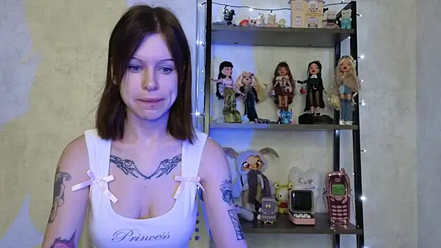 LisaDenvinn online show from January 31, 5:19 am