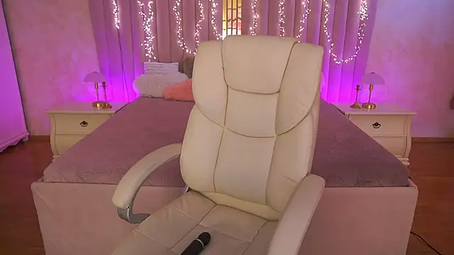 Snapshot of JeysyPotter chatting on March 25, 11:38 am JeysyPotter online show from March 25, 11:38 am