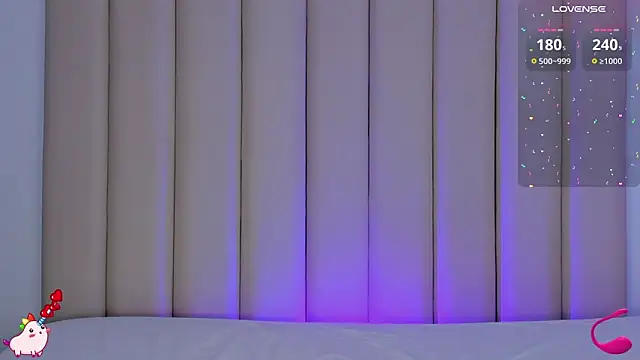 sam phillipss online show from December 23, 9:40 pm