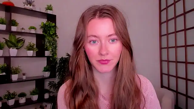 Snapshot of KateCuddle chatting on October 21, 2:12 am KateCuddle online show from October 21, 2:12 am