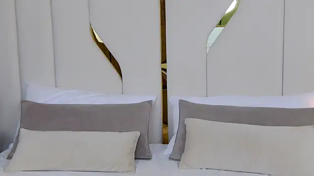 Betty Bridge online show from December 17, 9:15 am