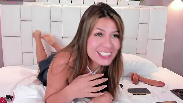 ValeriaGarcia online show from January 6, 12:57 pm