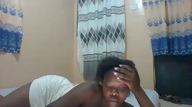 Snapshot of Eminent_Ride chatting on February 23, 11:36 pm Eminent Ride online show from February 23, 11:36 pm