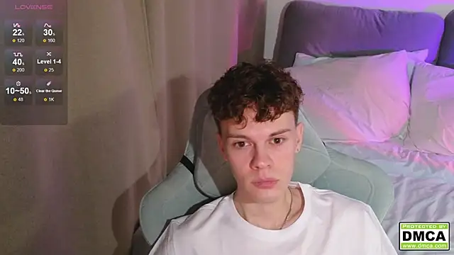 cute thomas online show from December 14, 3:39 pm