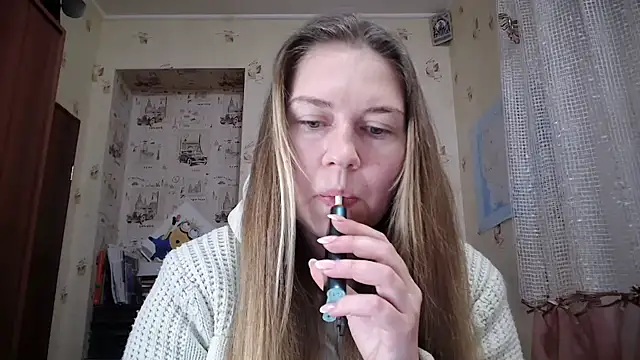 Snapshot of dream_alexa chatting on February 22, 1:51 am dream alexa online show from February 22, 1:51 am