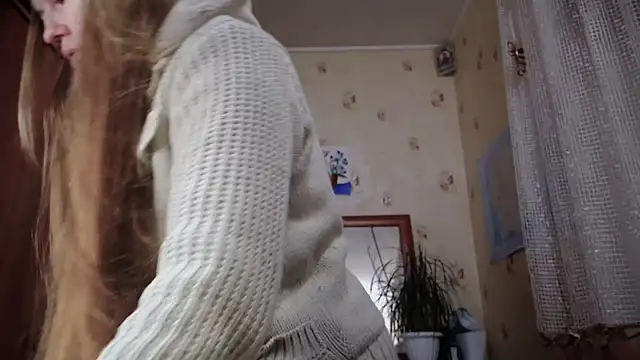 Snapshot of dream_alexa chatting on February 24, 3:37 am dream alexa online show from February 24, 3:37 am