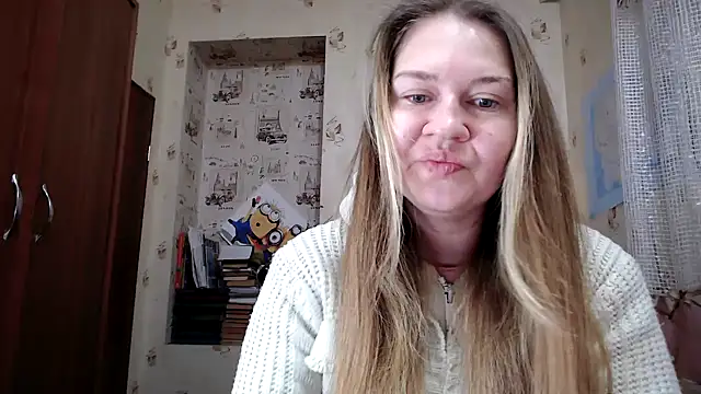 Snapshot of dream_alexa chatting on February 27, 3:28 am dream alexa online show from February 27, 3:28 am