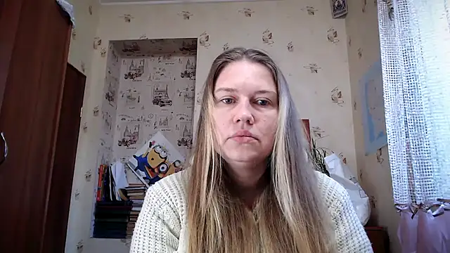 Snapshot of dream_alexa chatting on March 5, 4:41 am dream alexa online show from March 5, 4:41 am