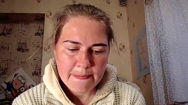 Snapshot of dream_alexa chatting on March 17, 4:06 am dream alexa online show from March 17, 4:06 am