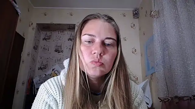 Snapshot of dream_alexa chatting on March 25, 2:50 am dream alexa online show from March 25, 2:50 am