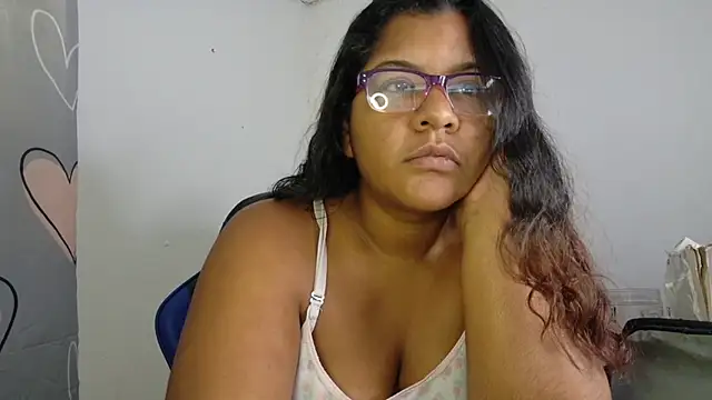 Snapshot of victoris chatting on November 18, 4:33 pm victoris online show from November 18, 4:33 pm