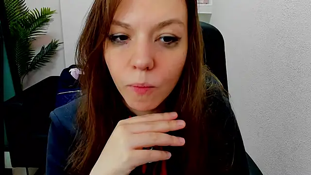 Persephoni online show from January 9, 5:23 am