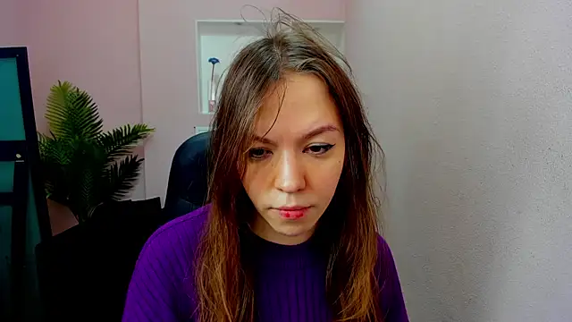 Snapshot of Persephoni chatting on October 4, 3:54 pm Persephoni online show from October 4, 3:54 pm