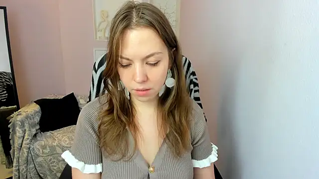 Persephoni online show from July 10, 5:34 am