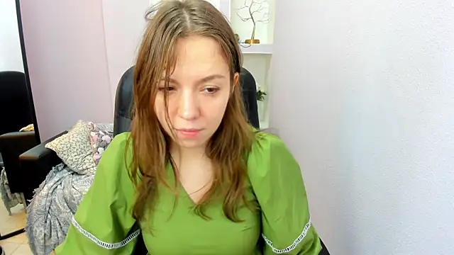 Persephoni online show from July 12, 5:53 am