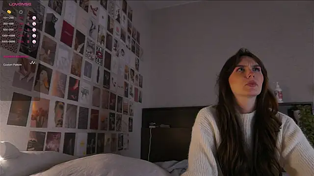 Snapshot of itssophiie chatting on October 1, 6:25 pm itssophiie online show from October 1, 6:25 pm