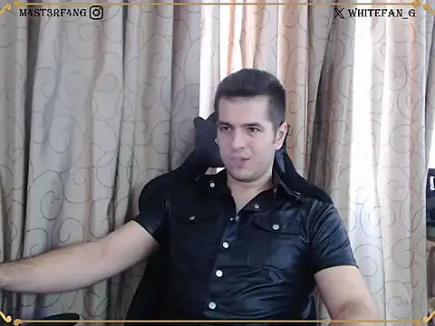 Snapshot of alphafingod chatting on October 23, 12:26 pm alphafingod online show from October 23, 12:26 pm