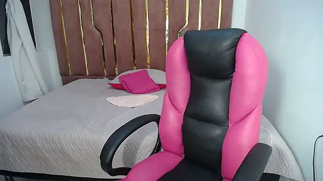 Chanel-24 online show from February 19, 5:49 am