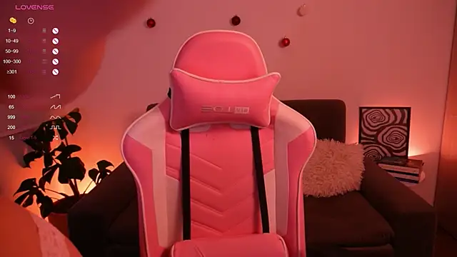 annie24 evans online show from December 28, 2:11 am