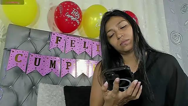 Snapshot of luna_evaa chatting on September 23, 1:47 pm luna evaa online show from September 23, 1:47 pm