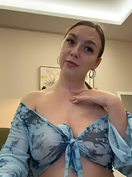 Janeee online show from December 12, 2:55 pm