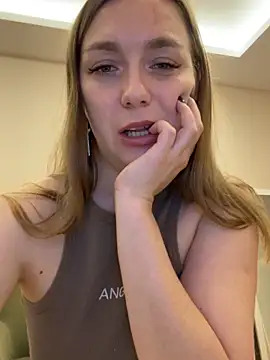 Janeee online show from December 28, 1:38 pm