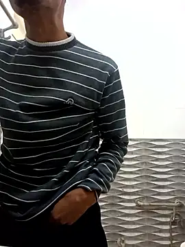 Snapshot of Lent_Medium chatting on January 13, 9:25 am Lent Medium online show from January 13, 9:25 am