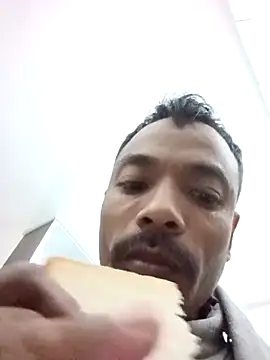 Snapshot of Lent_Medium chatting on January 14, 3:56 am Lent Medium online show from January 14, 3:56 am