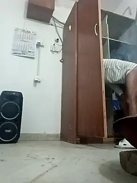 Snapshot of Lent_Medium chatting on January 14, 5:18 pm Lent Medium online show from January 14, 5:18 pm