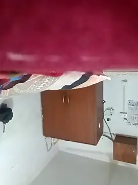 Snapshot of Lent_Medium chatting on February 2, 9:08 am Lent Medium online show from February 2, 9:08 am