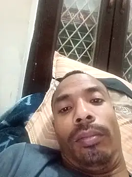 Snapshot of Lent_Medium chatting on March 13, 8:48 pm Lent Medium online show from March 13, 8:48 pm