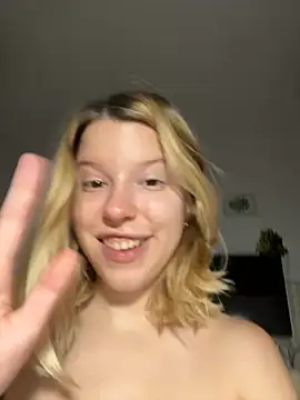 kimczii online show from December 17, 9:28 am