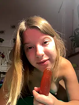 kimczii online show from September 23, 6:27 am