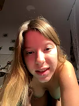 kimczii online show from October 1, 6:19 am