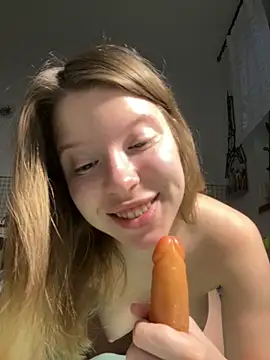 Snapshot of kimczii chatting on April 17, 6:16 am kimczii online show from April 17, 6:16 am