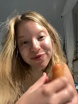 kimczii online show from July 7, 6:16 am