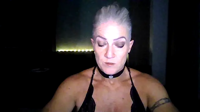 Devon2020 online show from November 15, 11:40 am