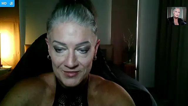 Snapshot of Devon2020 chatting on March 7, 11:29 am Devon2020 online show from March 7, 11:29 am
